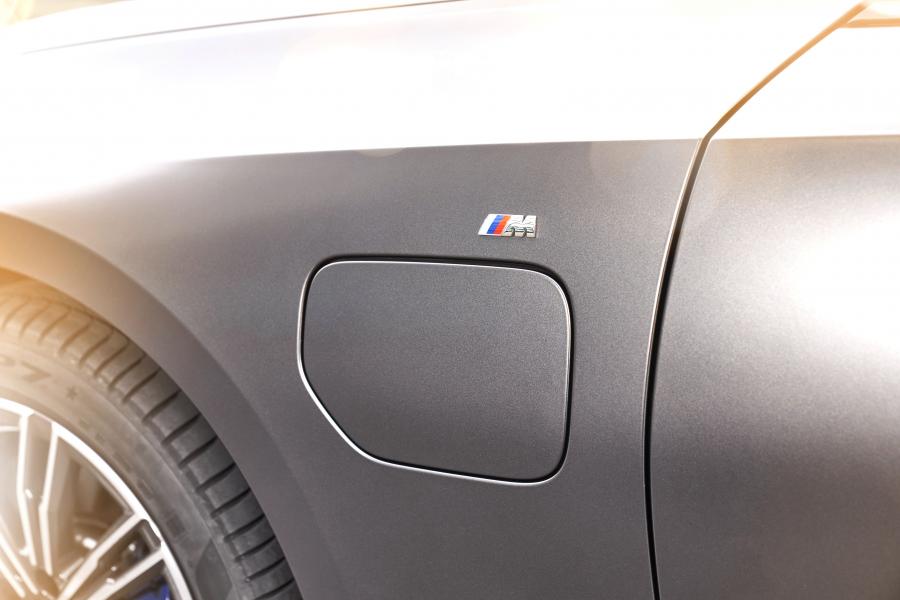 Детали экстерьера BMW 330e M Sport (G20) 2019 года  (WW) (фото 18 из 40)